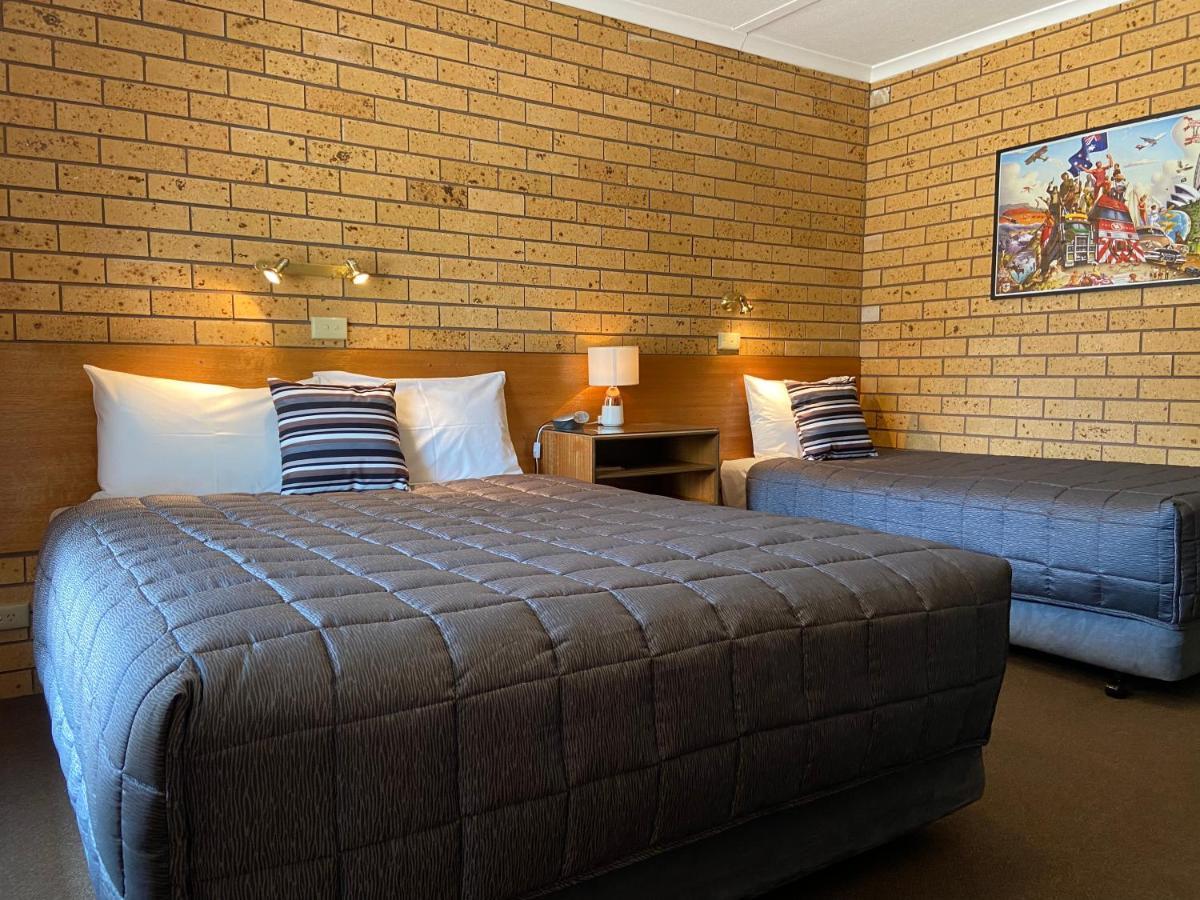 Newell Motor Inn Narrandera Zewnętrze zdjęcie